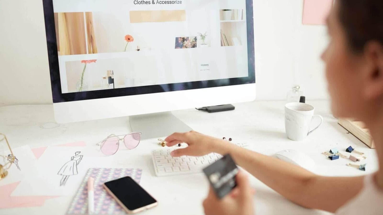 The Ultimate Guide to Launching a Profitable Online Store in 2024