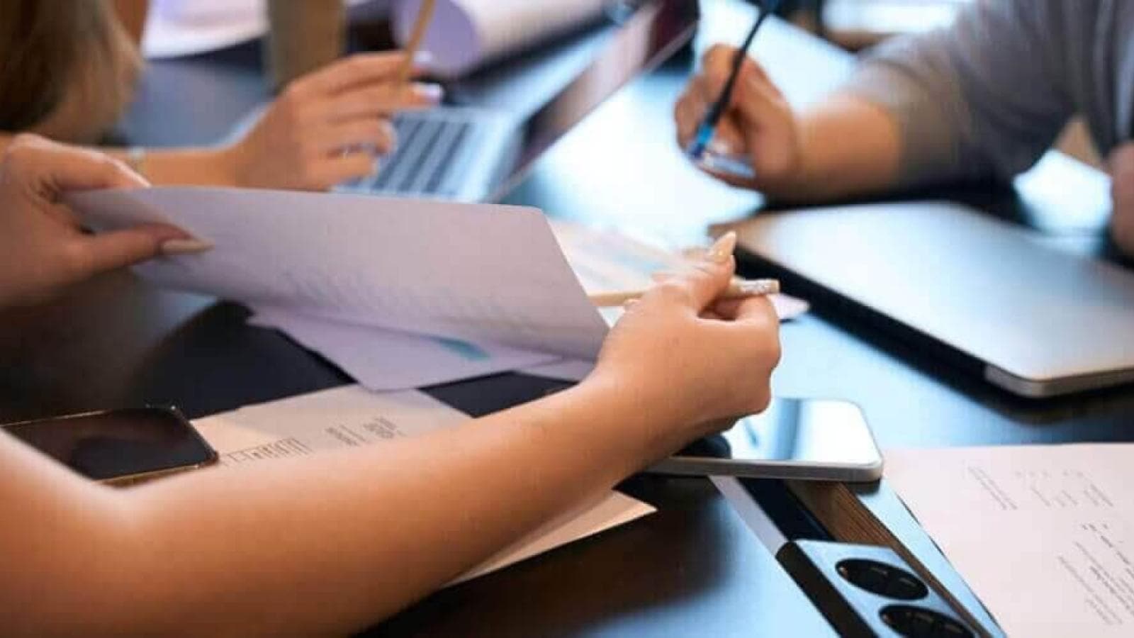 Affordable Web Design in India - Top 8 Strategies to Cut Costs Without Compromising Quality